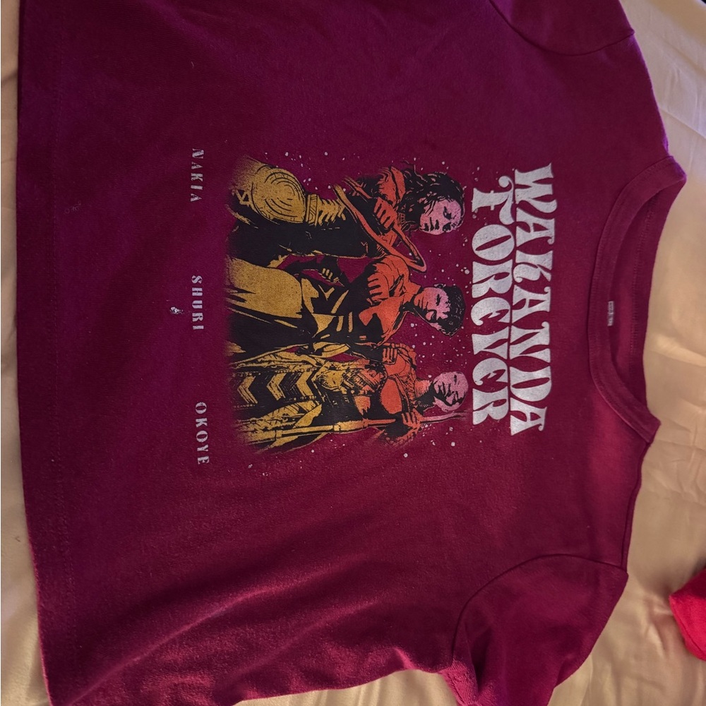 Marvel Wakanda Forever Graphic Tee